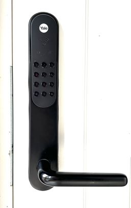 Digital Yale door lock